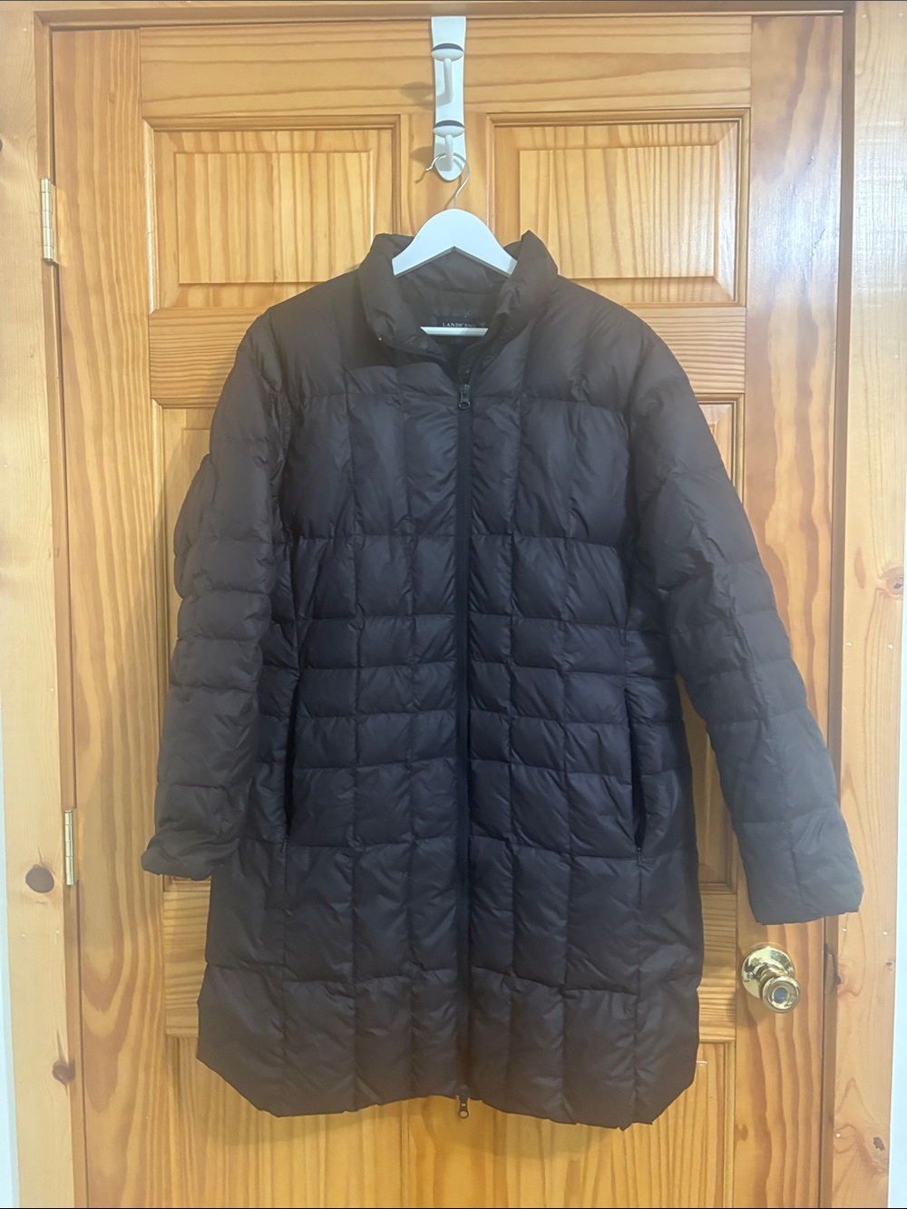 Lands' End Size Large Black Down Puffer Jacket - Picture 2 of 6